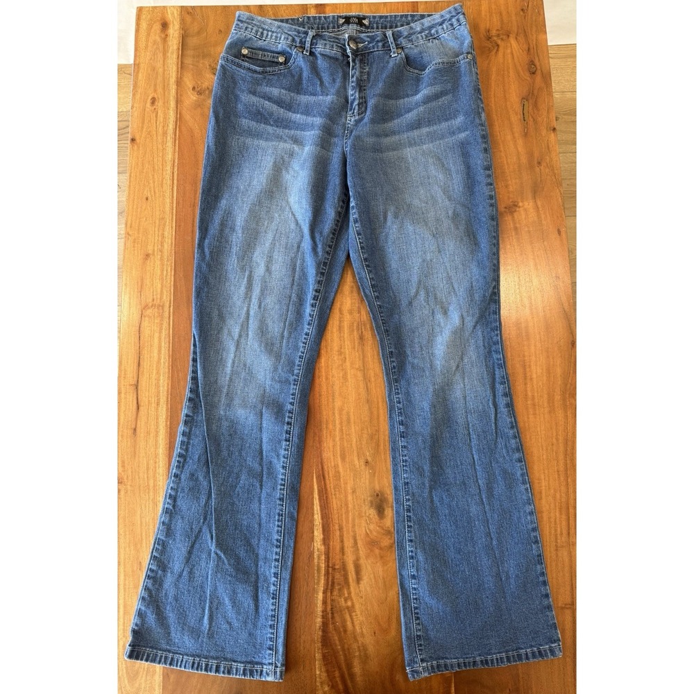 Tru Luxe Women's Blue Jeans Size 14 With Beaded Back Pockets